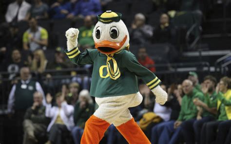 donald duck university of oregon